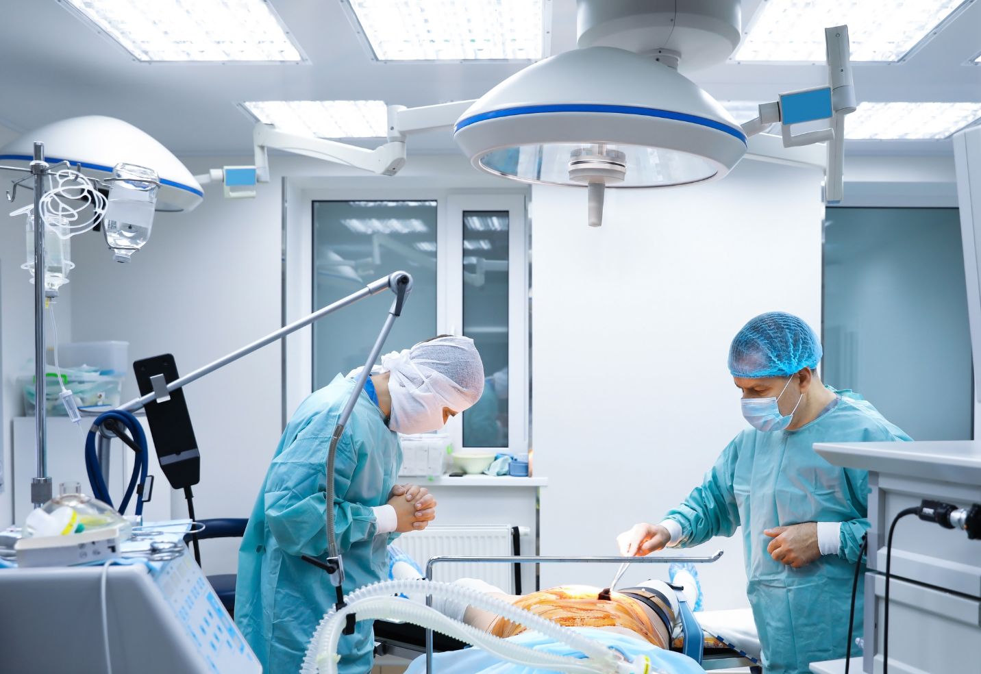 ¿En qué consiste la Cirugía de Columna Mínimamente Invasiva?